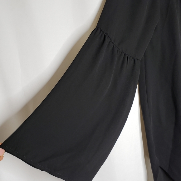 Women's long sleeve Express blouse size Medium - Picture 2 of 6